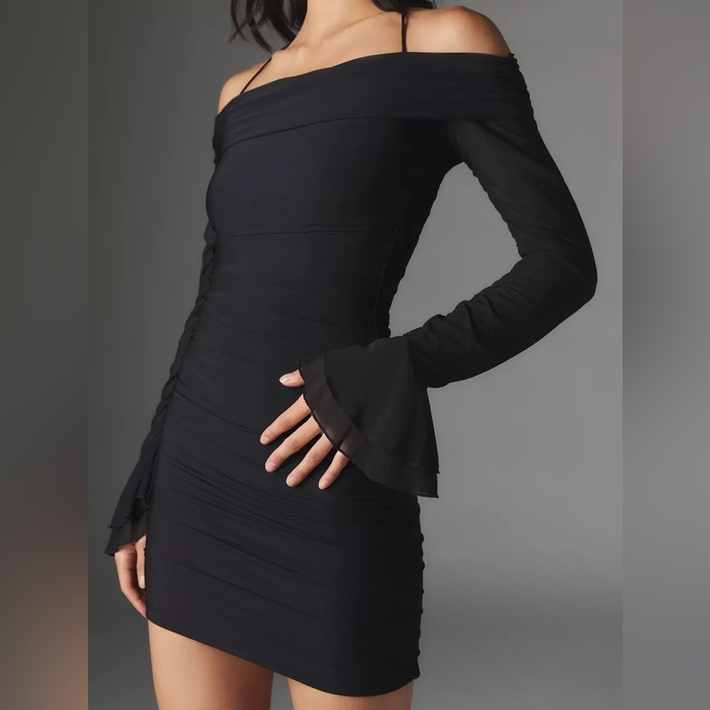 NWT Kiss The Sky Off-The-Shoulder Midi Dress - Picture 2 of 4
